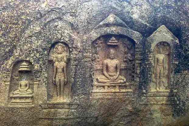 How was the Shramana culture different or same from the Vedic tradition ?